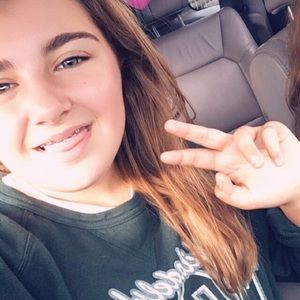 Meet your Posher, Riley